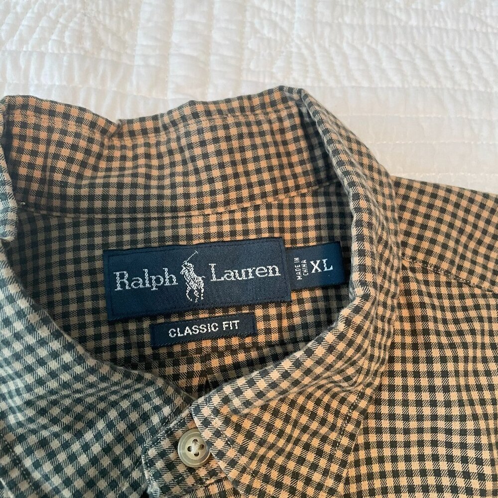 Long sleeve dress shirt